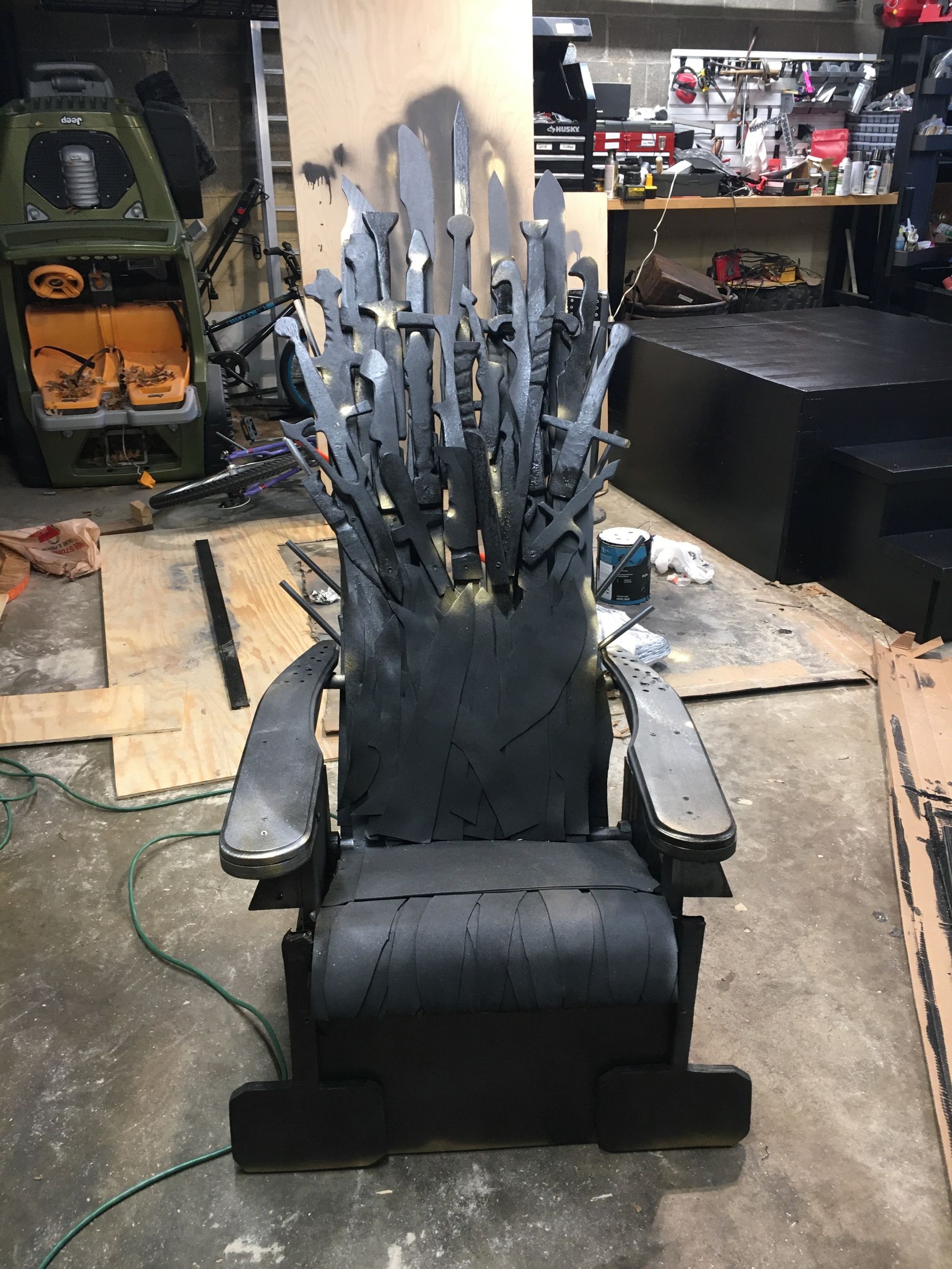Diy: How To Make Your Own Iron Throne! – GMDJ