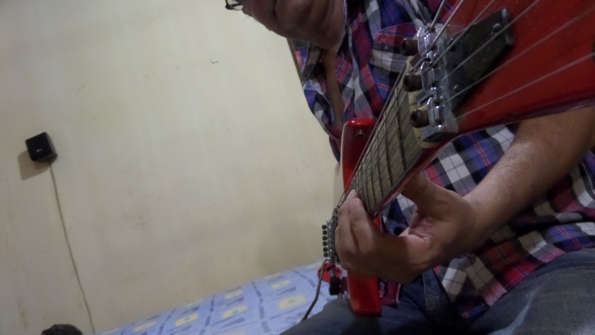 Soporte De Cámara Para Guitarra Camera Mount for Guitar 3 Steps