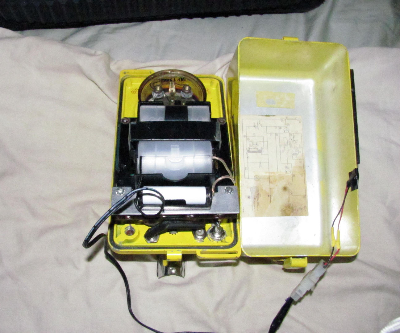 Toolless Rechargeable Lionel 6B CDV-700