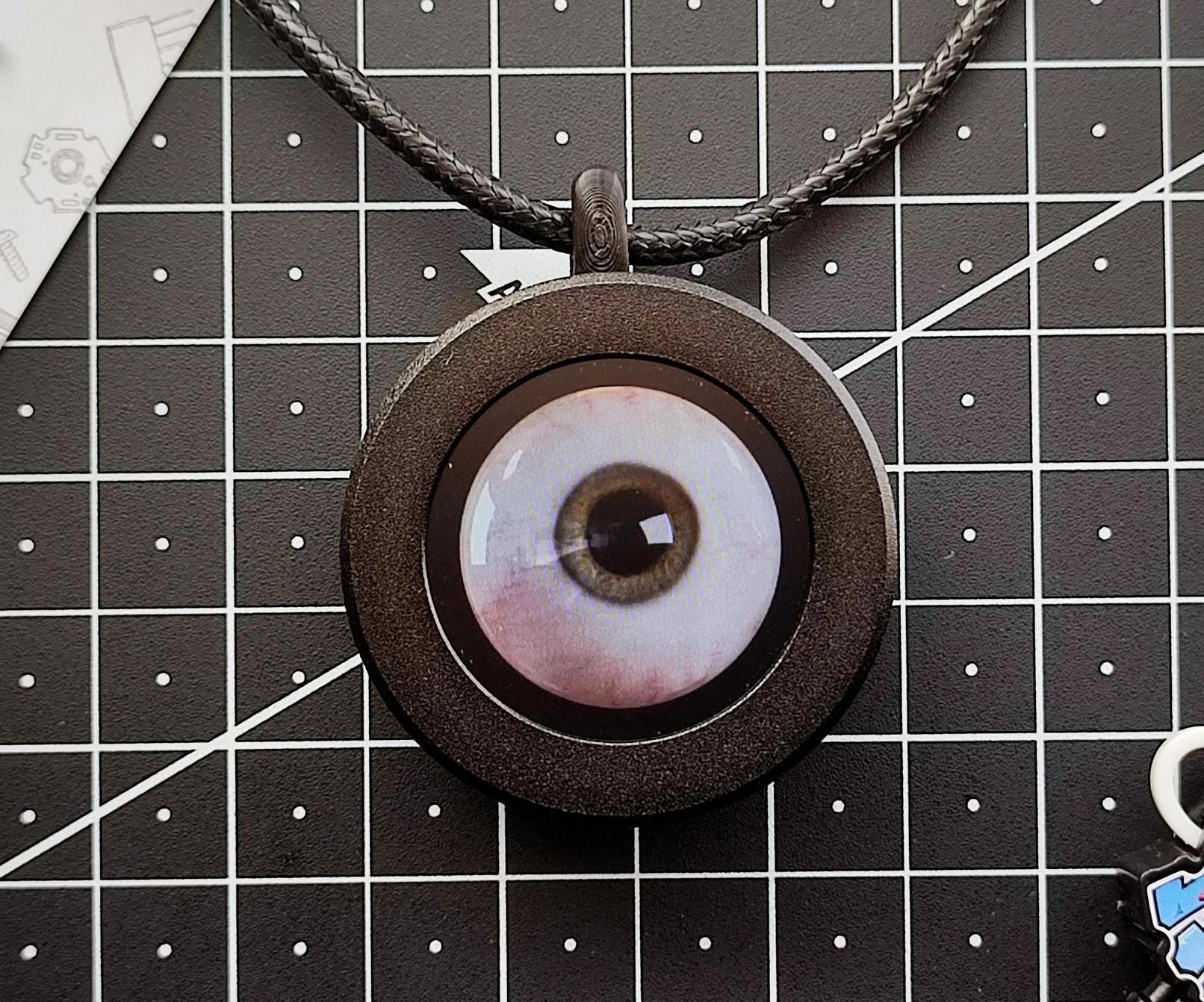 Eye Pendant V2