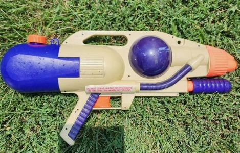 Aqua Ace (A DIY Super Soaker)