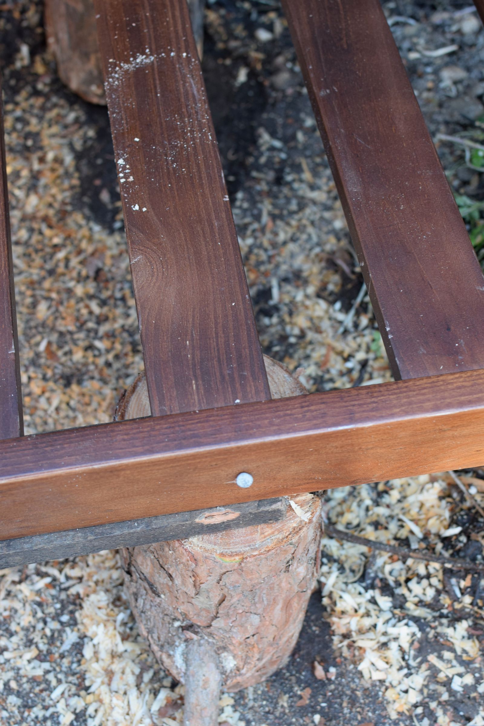 Recycled Futon Frame Outdoor Shelving 8 Steps (with Pictures