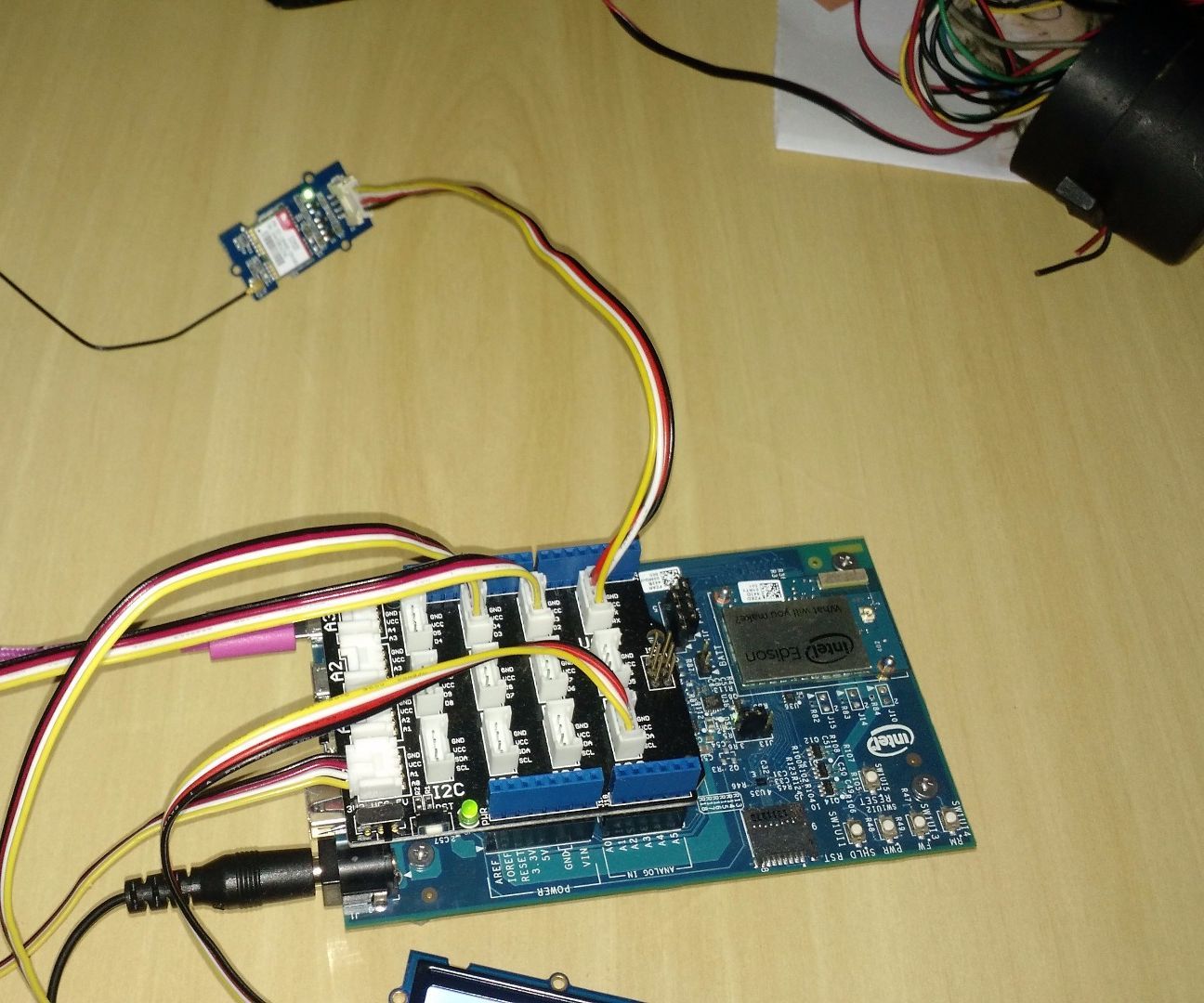GPS Car Tracker With Intel Edison