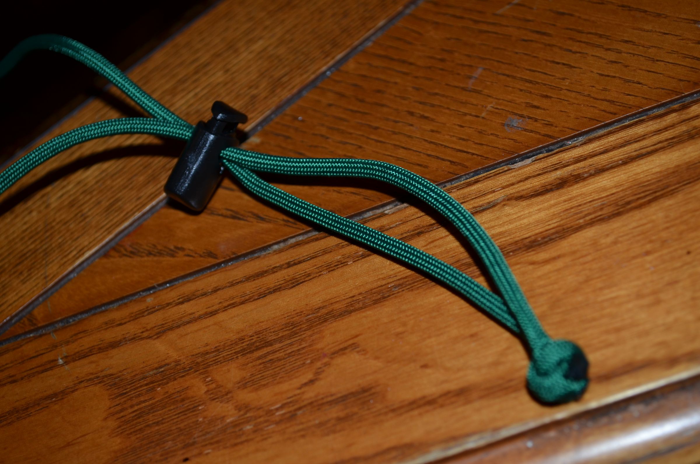 Paracord Adjustable Sunglasses Strap (SuperSimple) 6 Steps (with