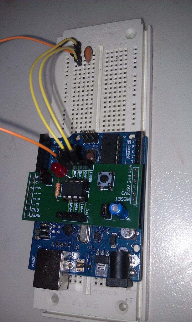 Using the 8Pin ATTINY Programming Shield With an External Clock