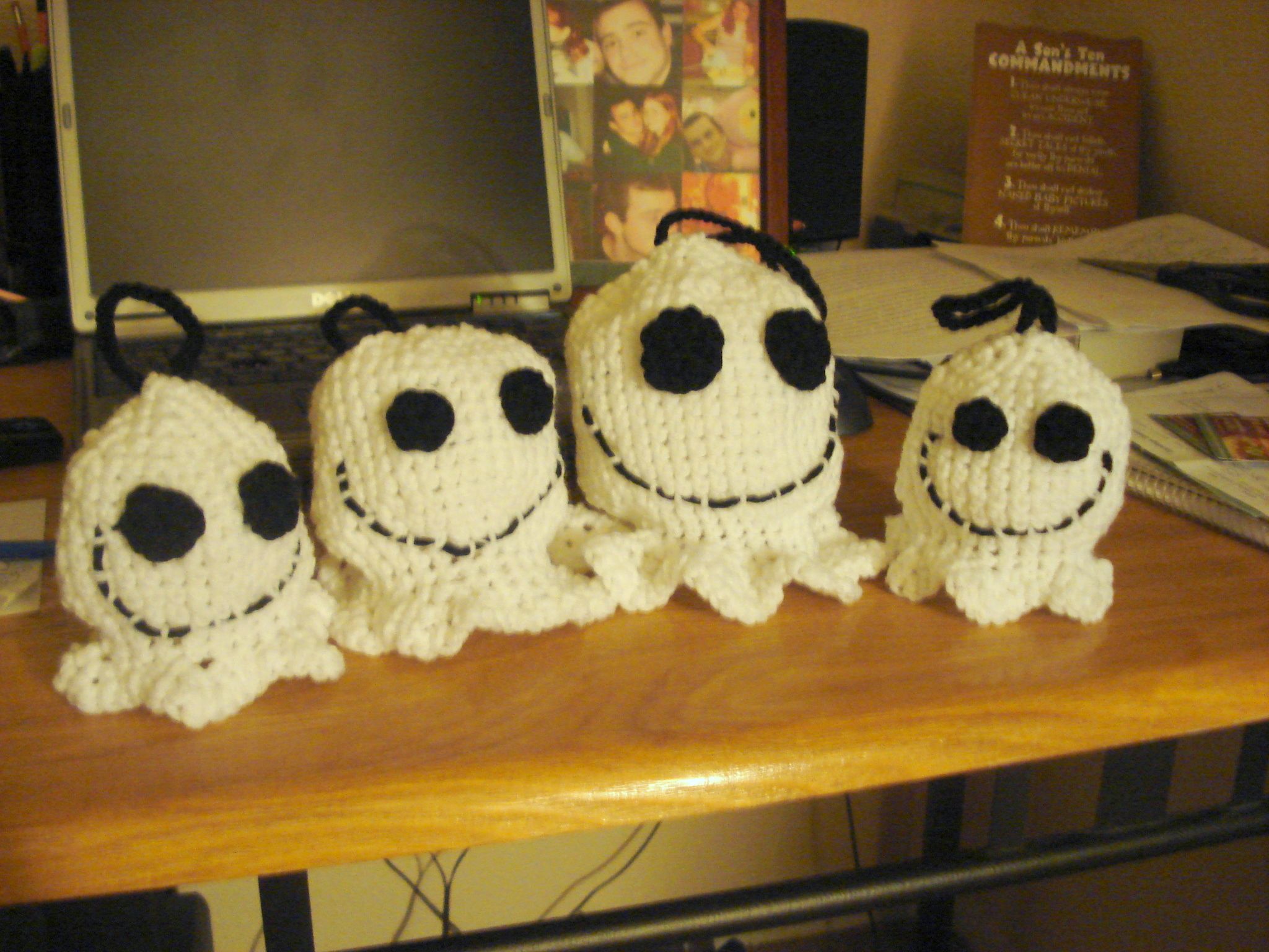 Happy Hanging Ghosts