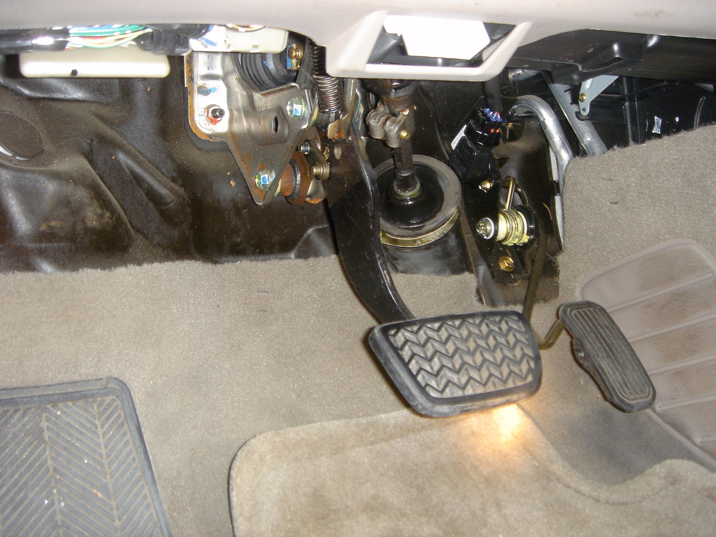 How to Fix a 2002 Toyota Camry Squeaking Steering Wheel Instructables