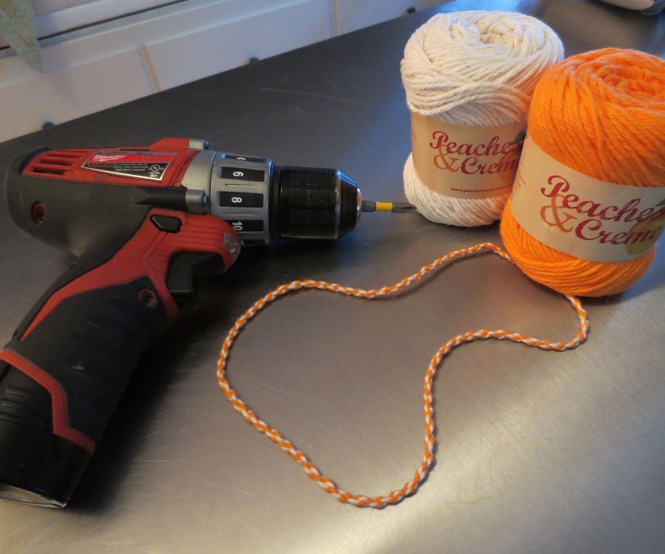 How to 'Weave' Yarn With a Cordless Drill 