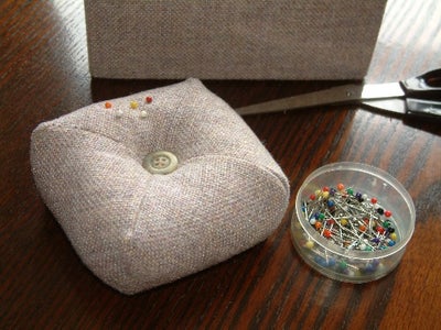 SewUseful, Easy and Practical a Pin Cushion Made Using Just 1 Square of Fabric.