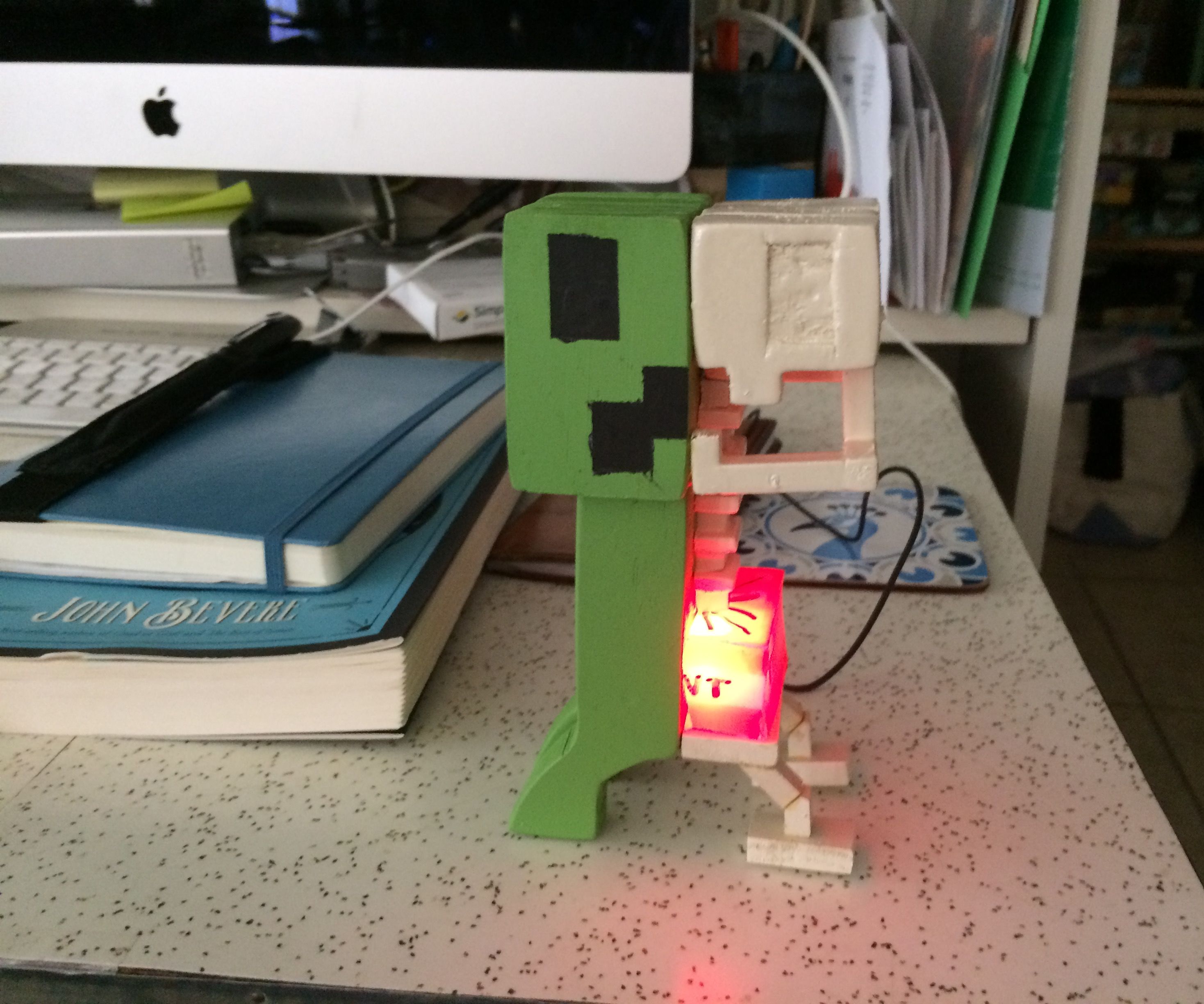 DIY USB Creeper Nightlight