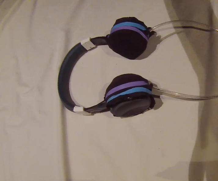 Beats by Dominik & Angelo (DIY Headphones)