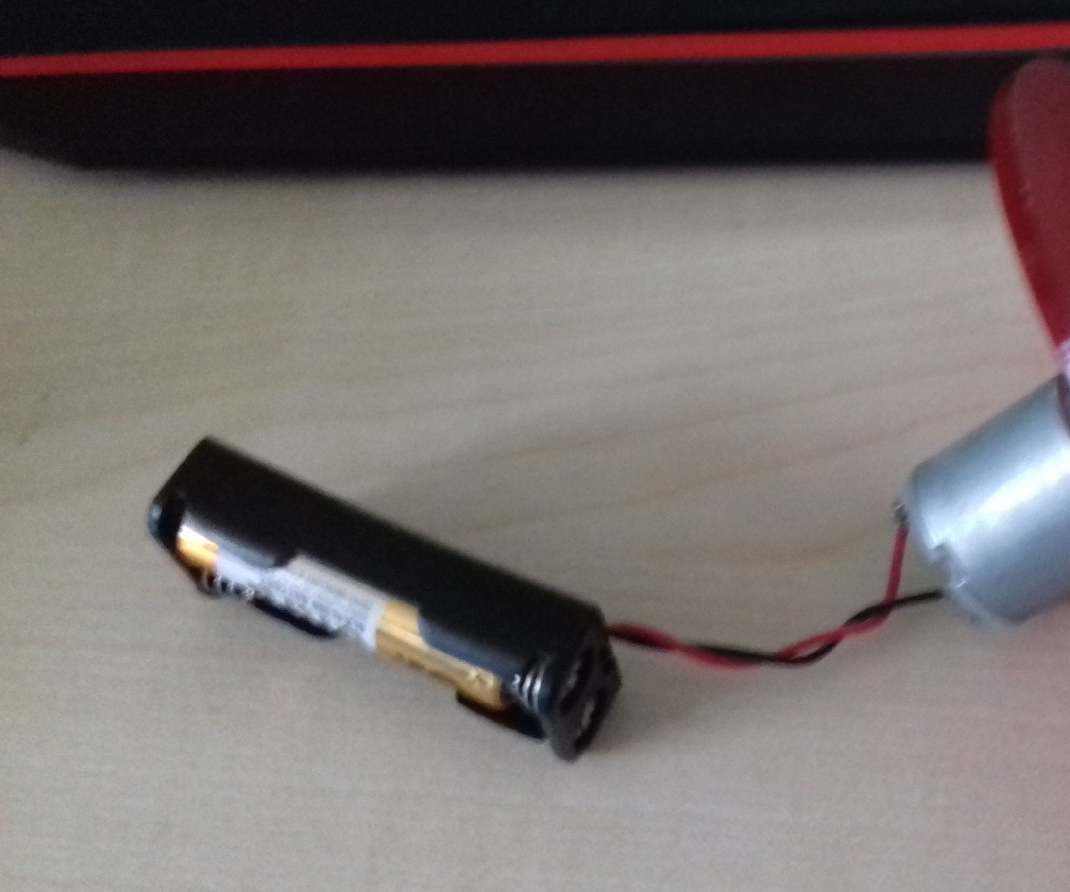 Easy-to-make Motor Powered Drawing Machine!