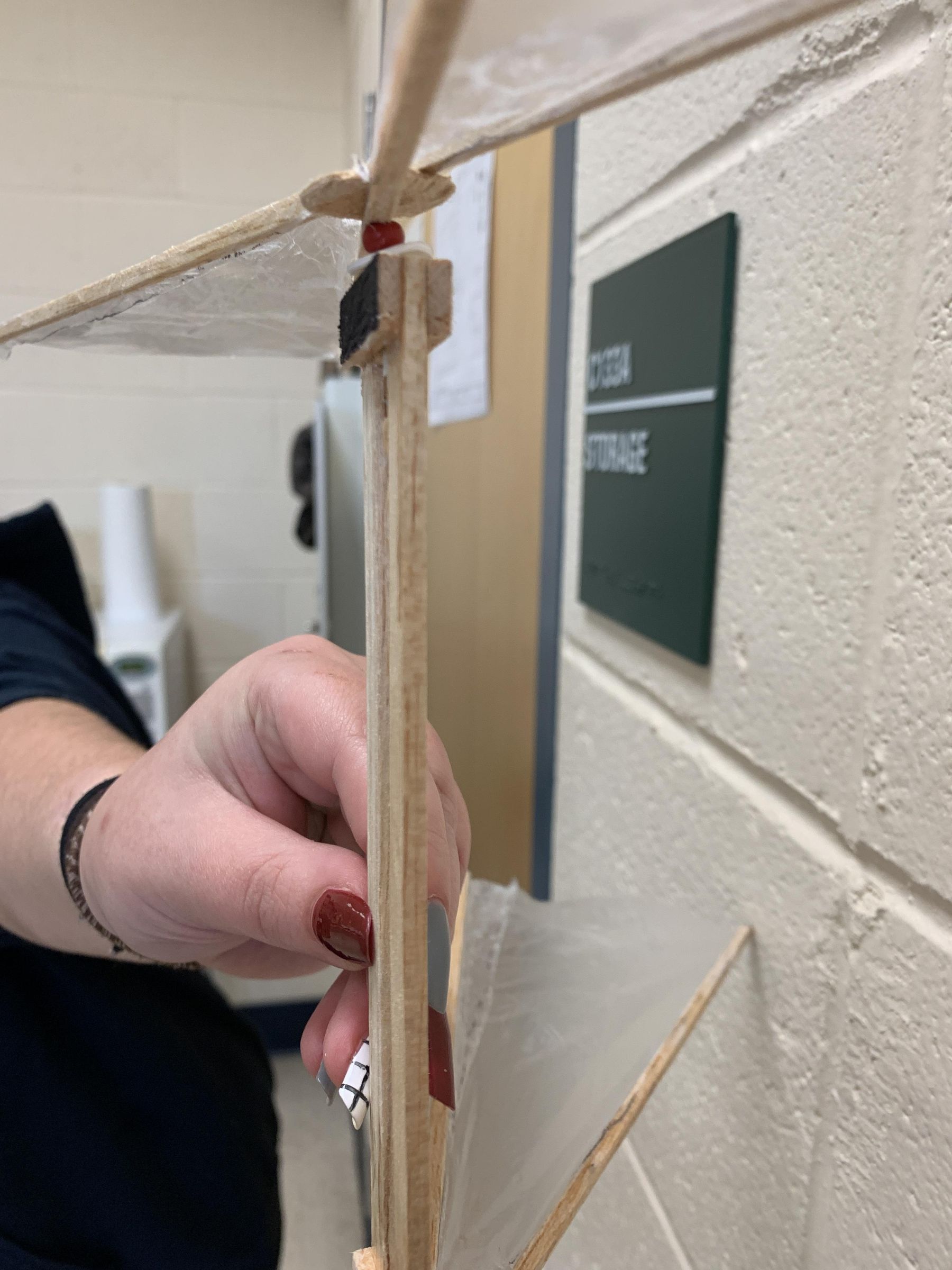 How to Make a Rubber Band Powered Helicopter 4 Steps Instructables