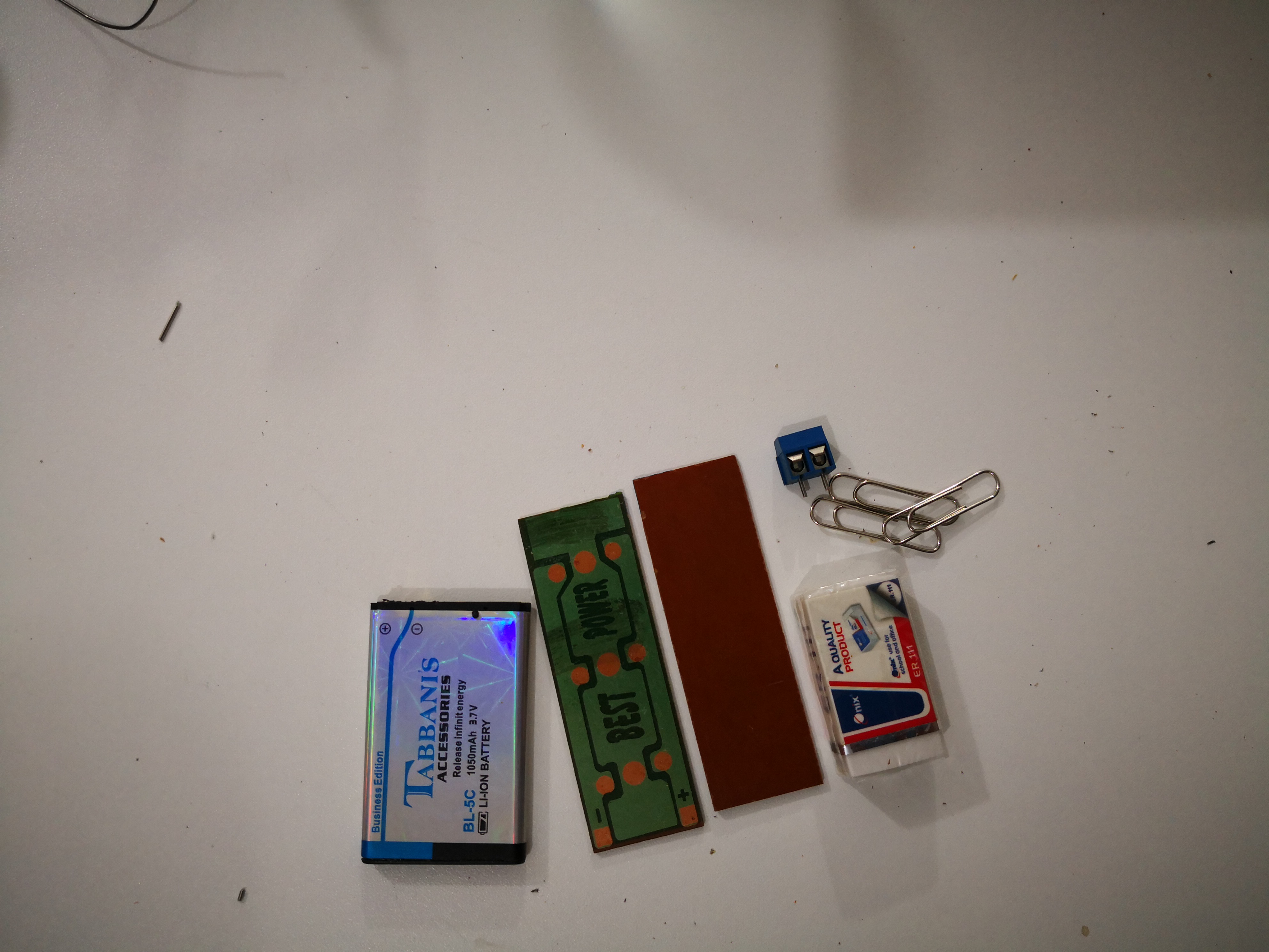 DIY Mobile Phone Battery Holder 3 Steps Instructables