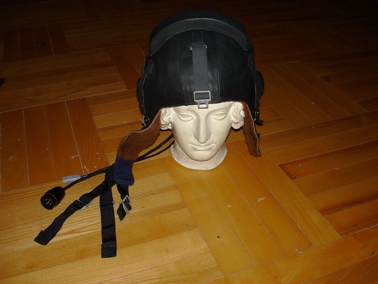 Hacking a SHZ-84 Soviet Aviation Helmet