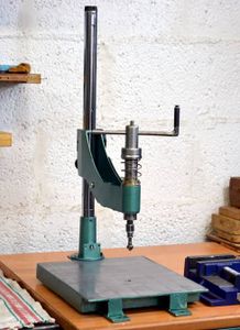 Manual Thread Tapping Machine : 8 Steps (with Pictures) - Instructables
