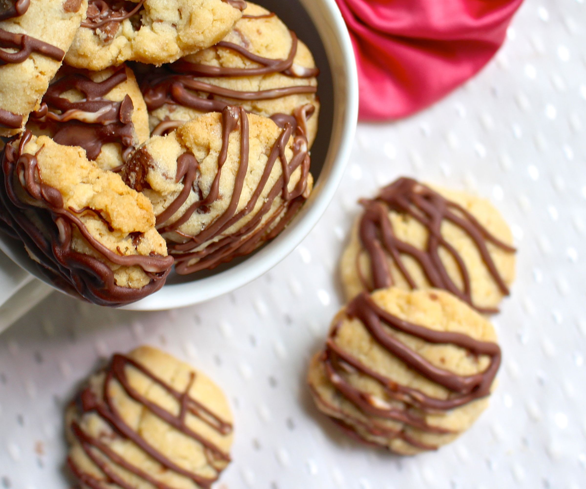 Eggless Chocolate Chip Cookies