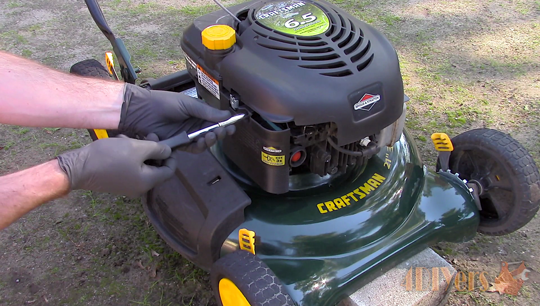 Craftsman 6.5 hp lawn discount mower carburetor cleaning