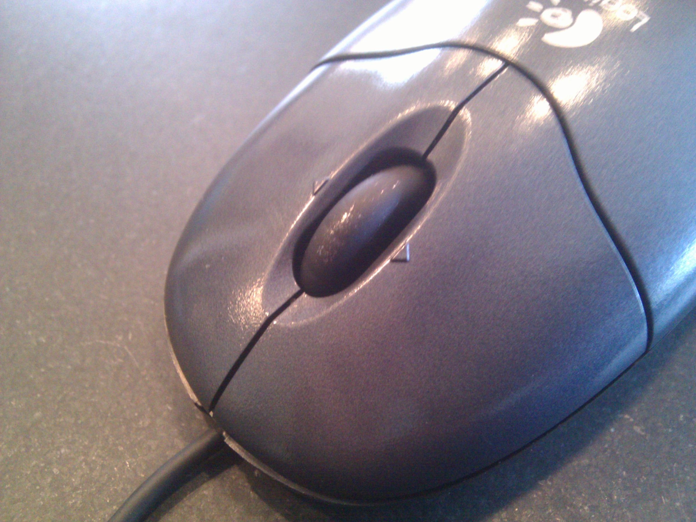 Remove the Ratcheting on the Click Wheel of a Mouse