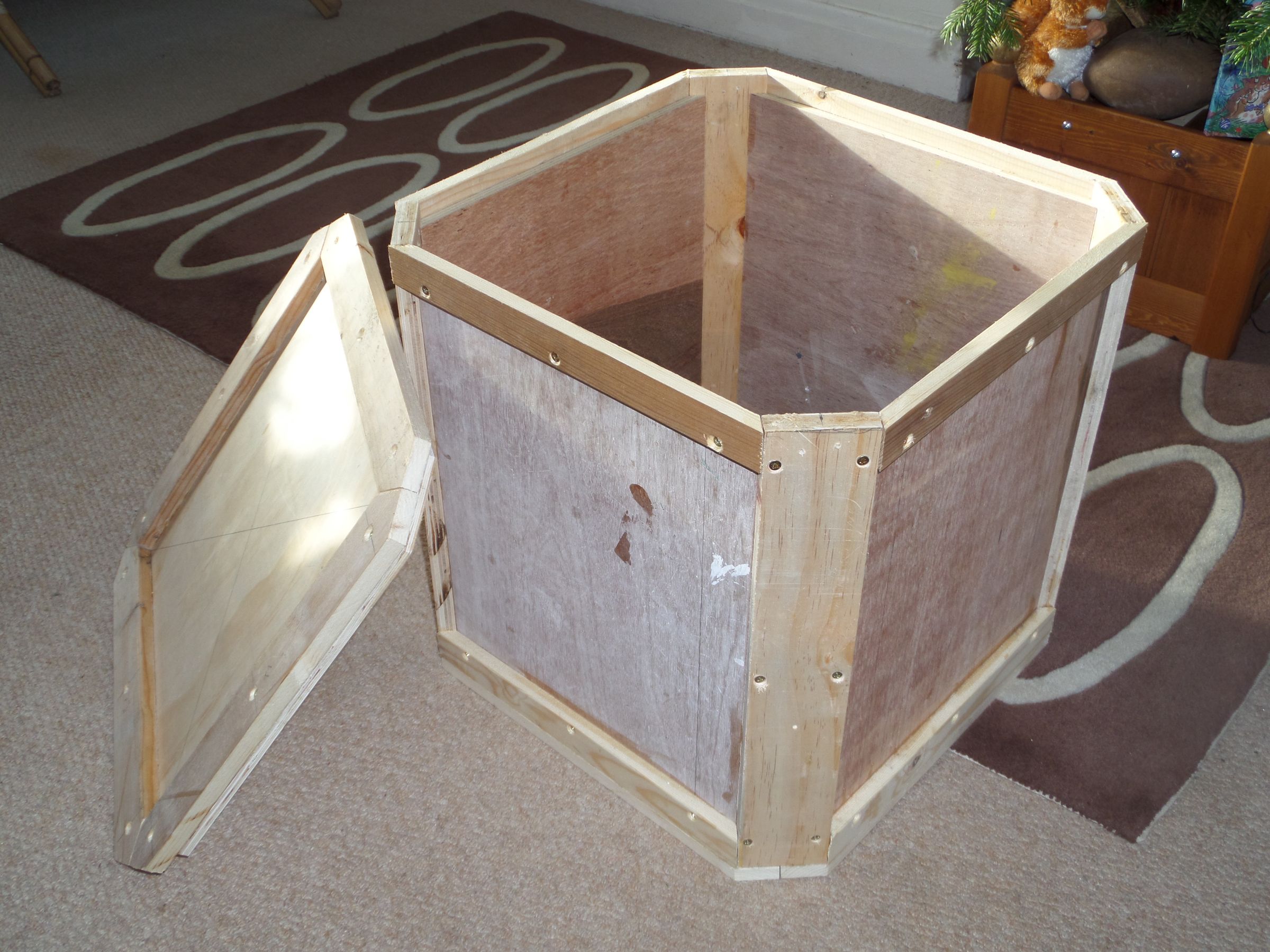 Wooden Ratchet and Clank Explosive Crate : 9 Steps (with Pictures ...