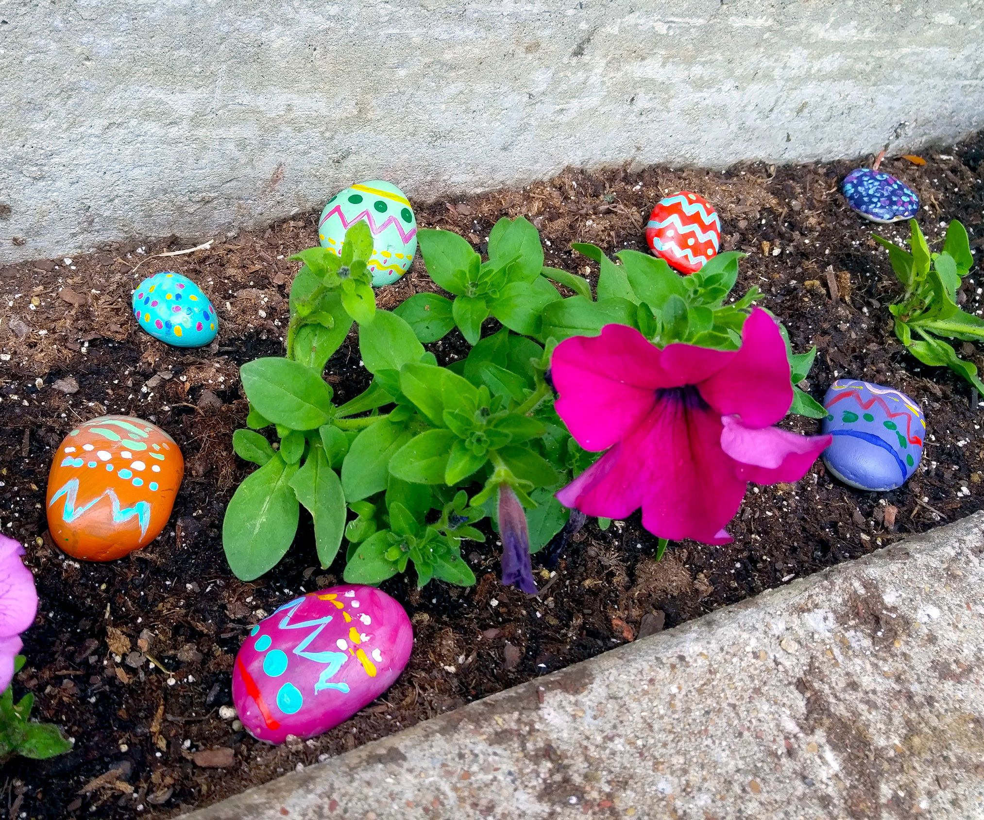 DIY Easter Egg Garden Rocks