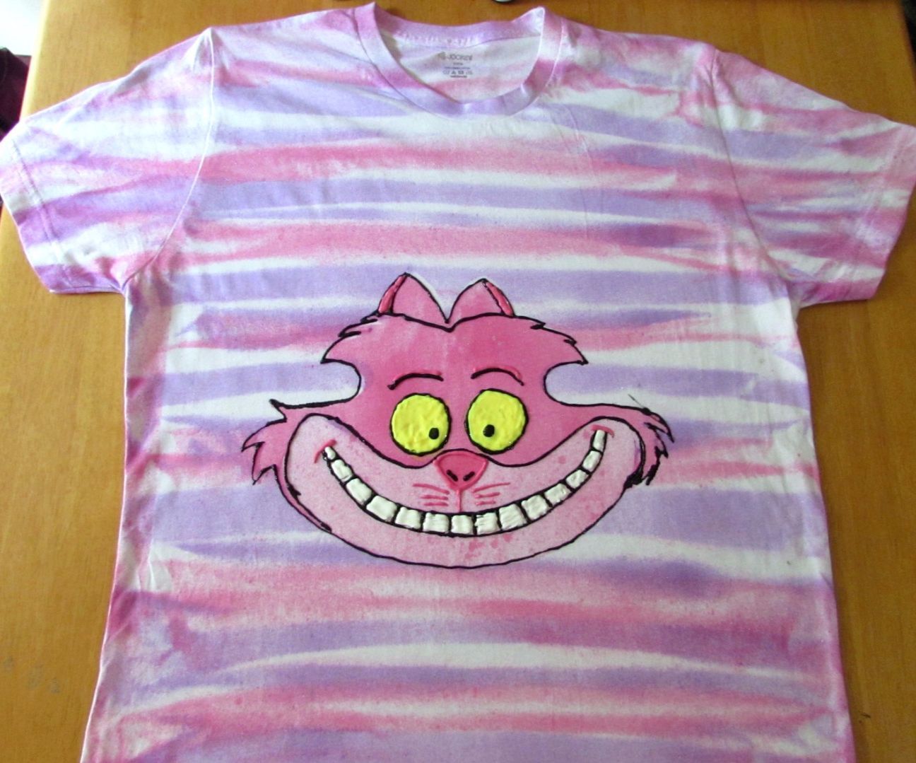 Cheshire Cat Tumble Dye Graphic Shirt