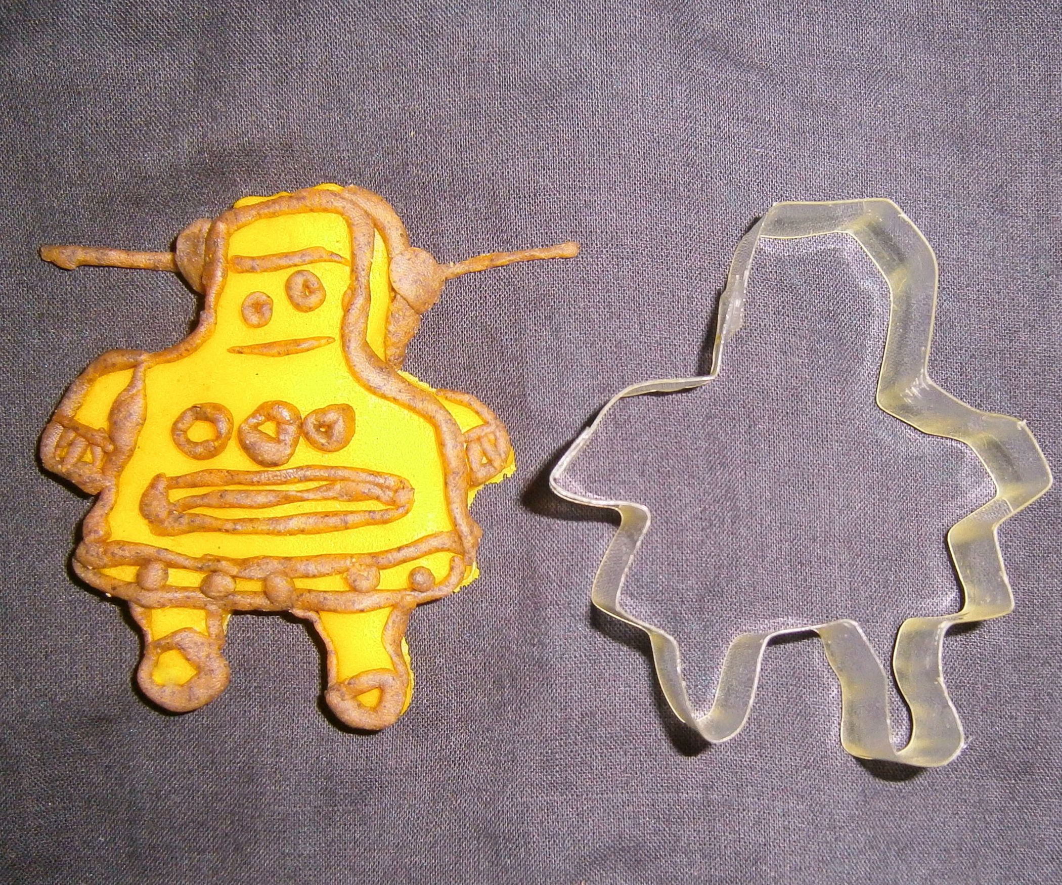 DIY Cookie Cutter for an Instructables Robot : 8 Steps (with Pictures ...