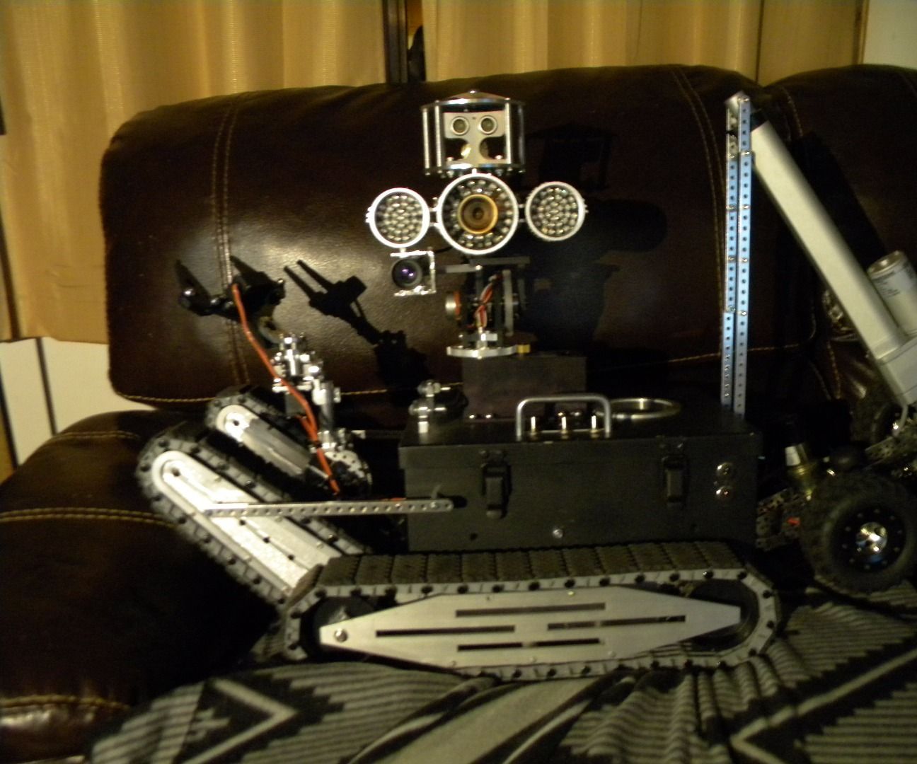 Robot