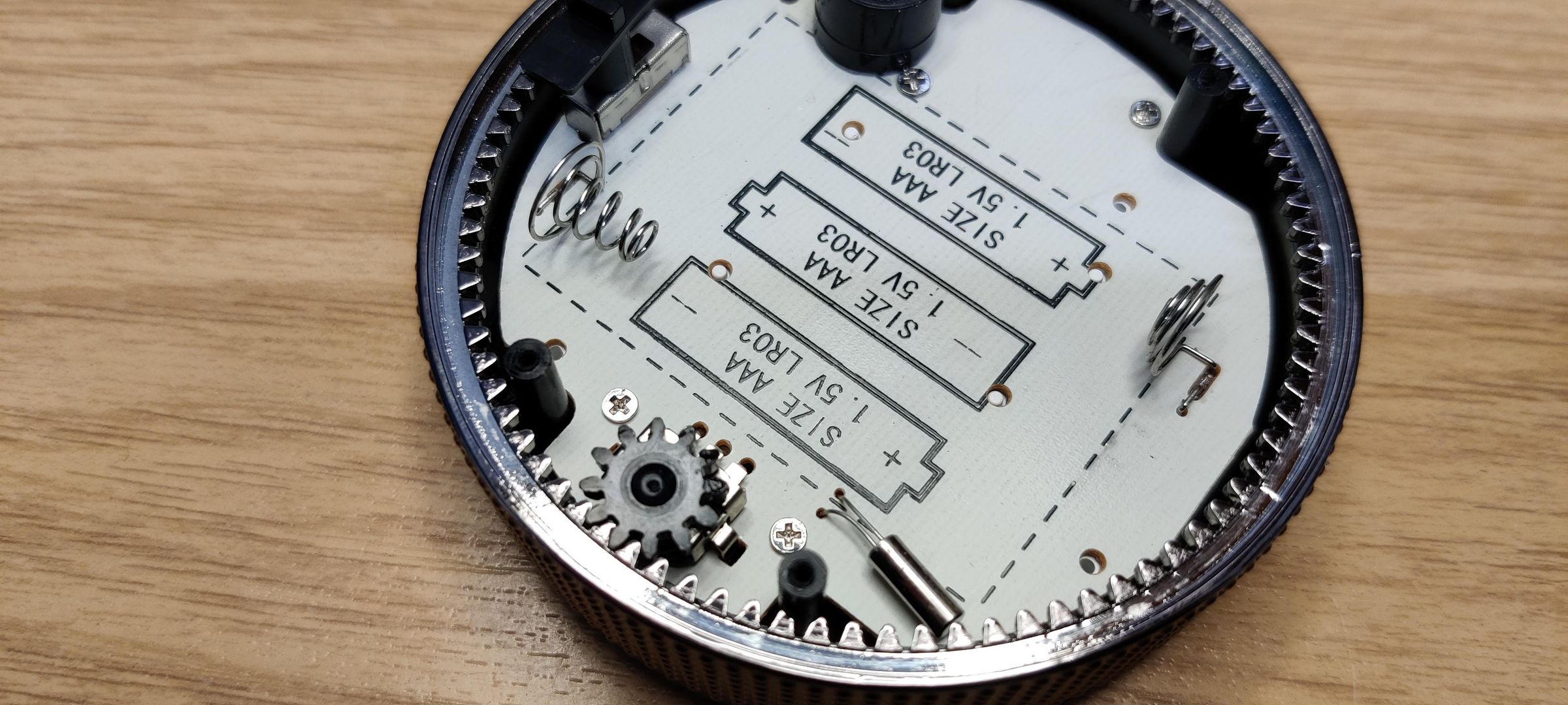 Hackable Rotary Control With Builtin Display a Teardown With