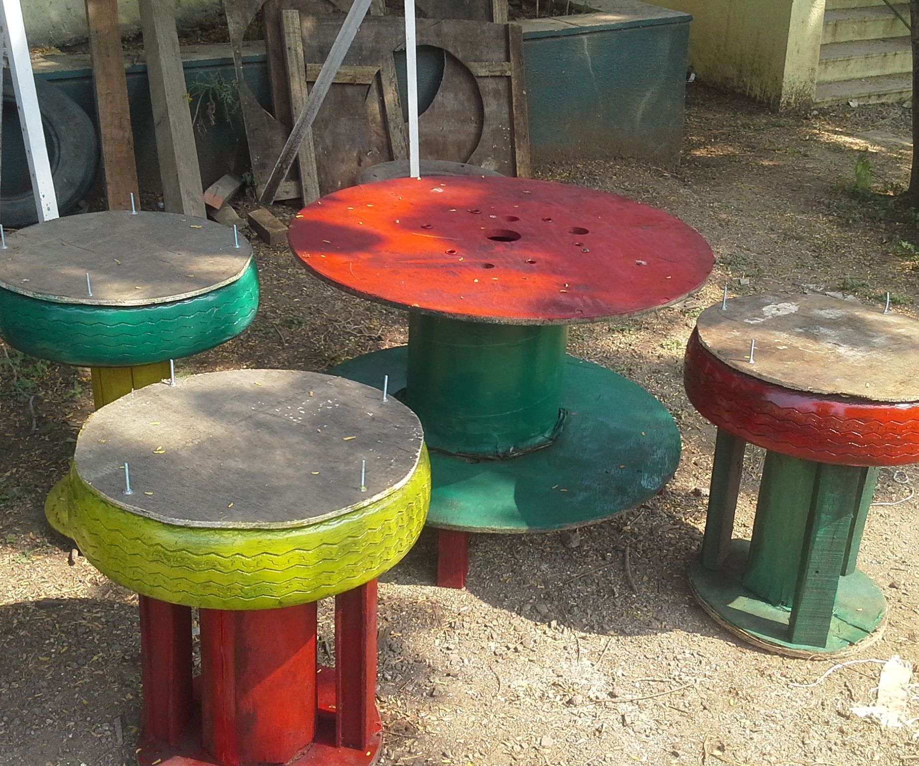 Table-chair From Scrap