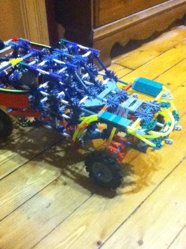 Knex Trophy Truck