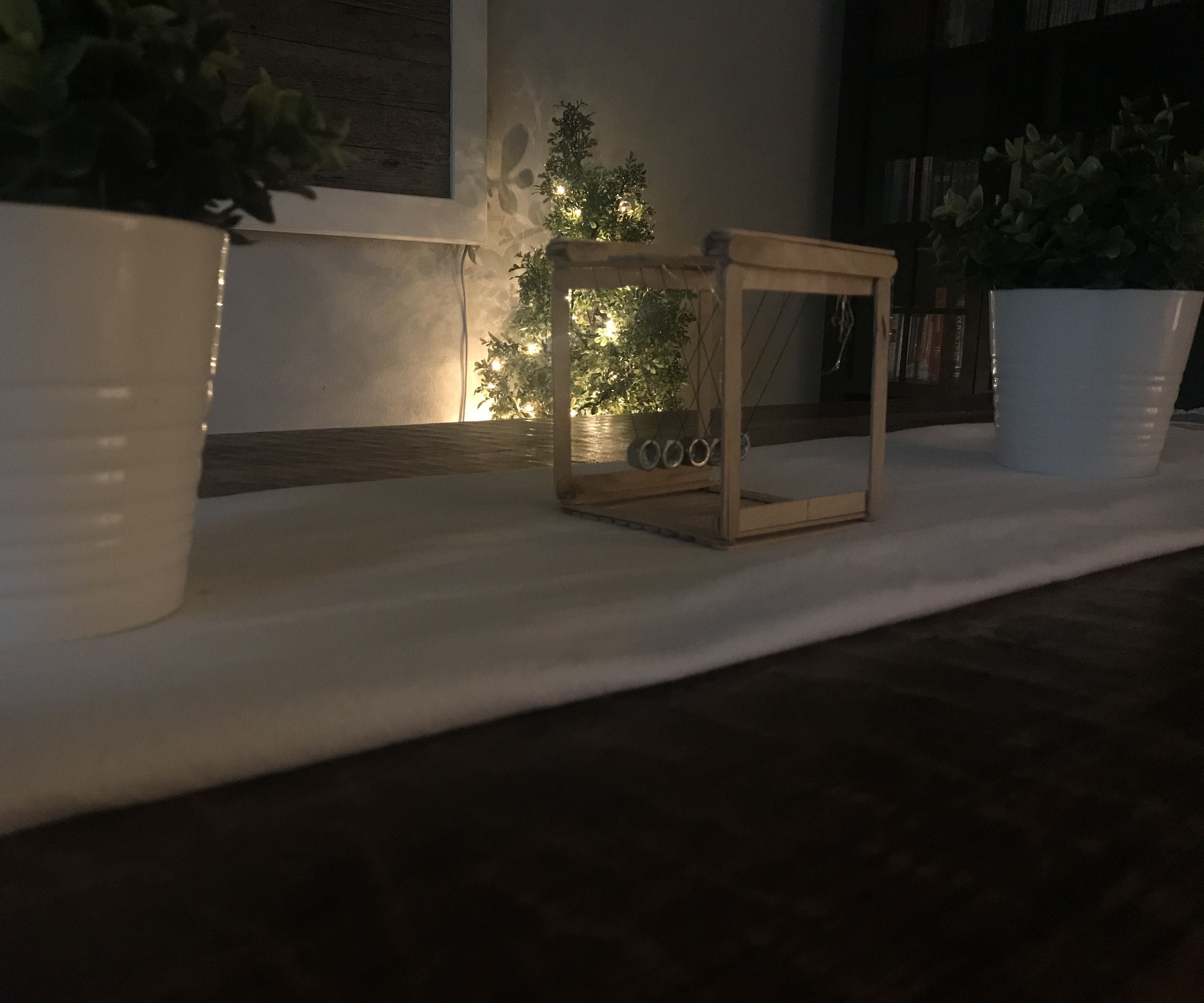 Newtons Cradle Out of Popsicle Sticks 