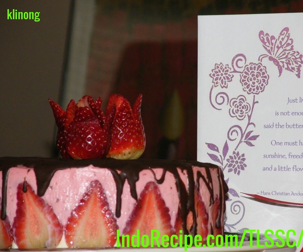 Strawberry Cheesecake (No Bake)