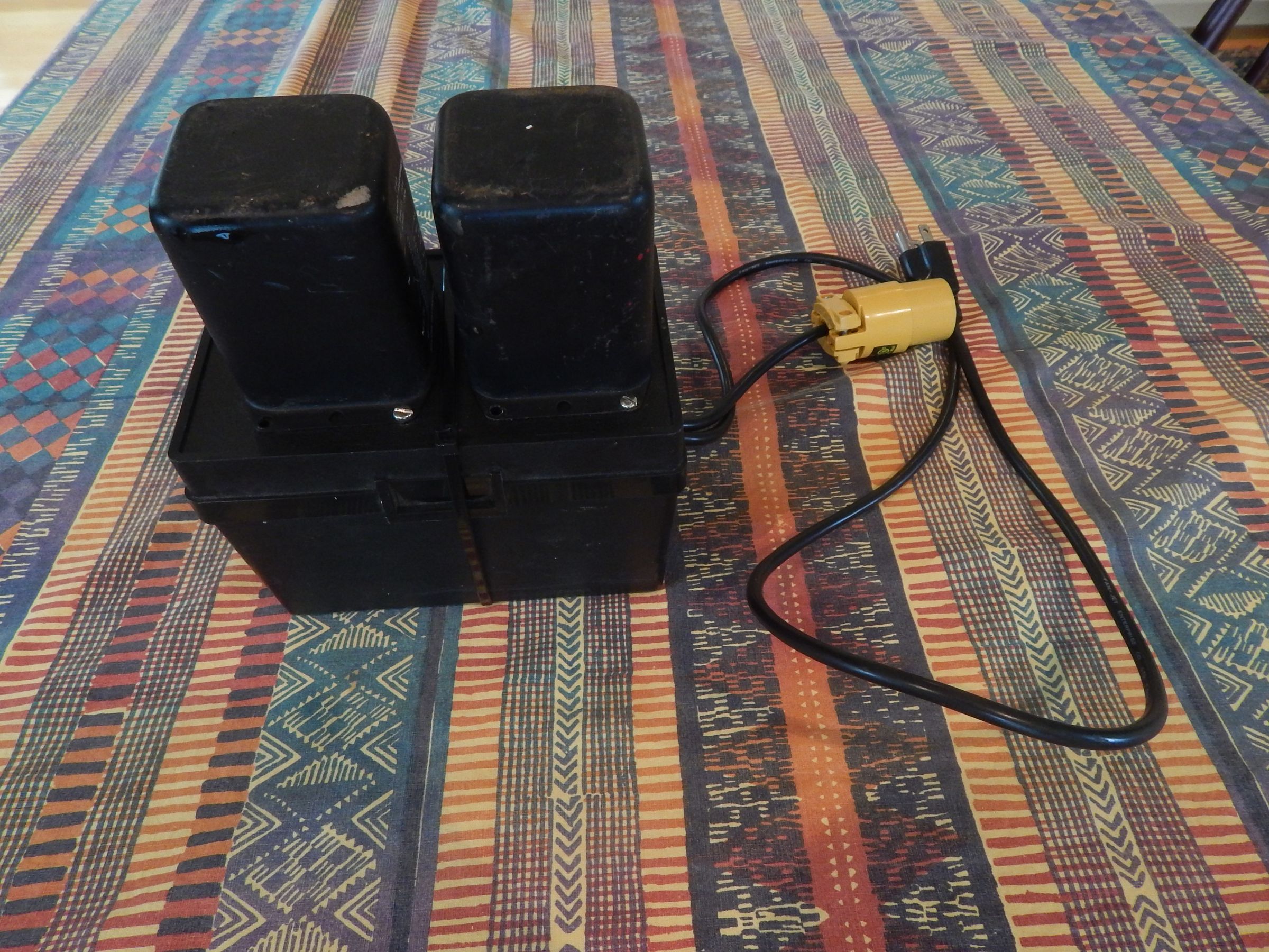 Test Gear: the Isolation Transformer From Salvage