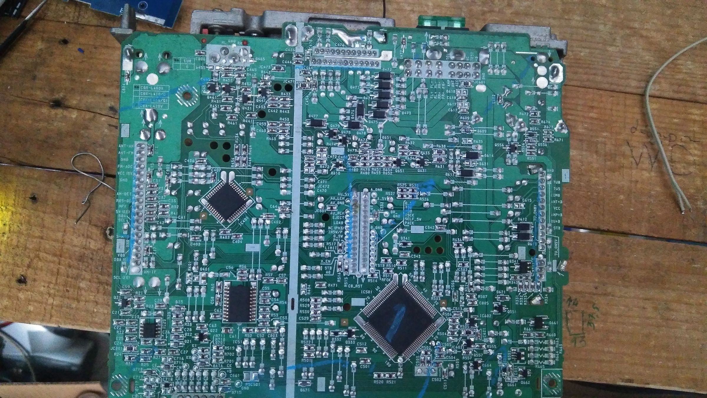 Recycling Old Car Radio Into an Audio Amplifier 9 Steps (with