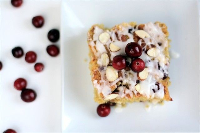 Spiced Cranberry Breakfast Cake