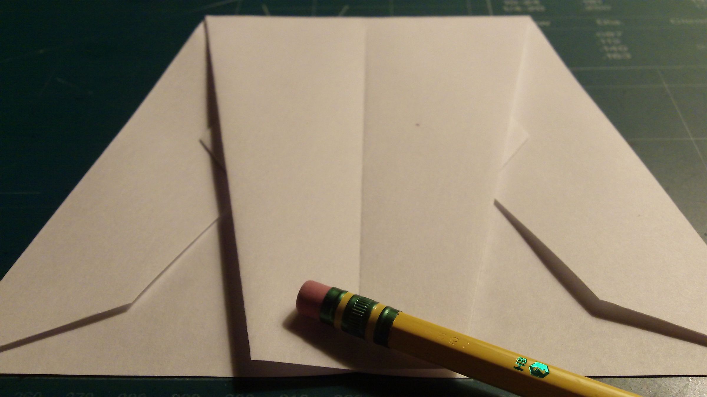 How to Make the Vanguard Paper Airplane 6 Steps Instructables