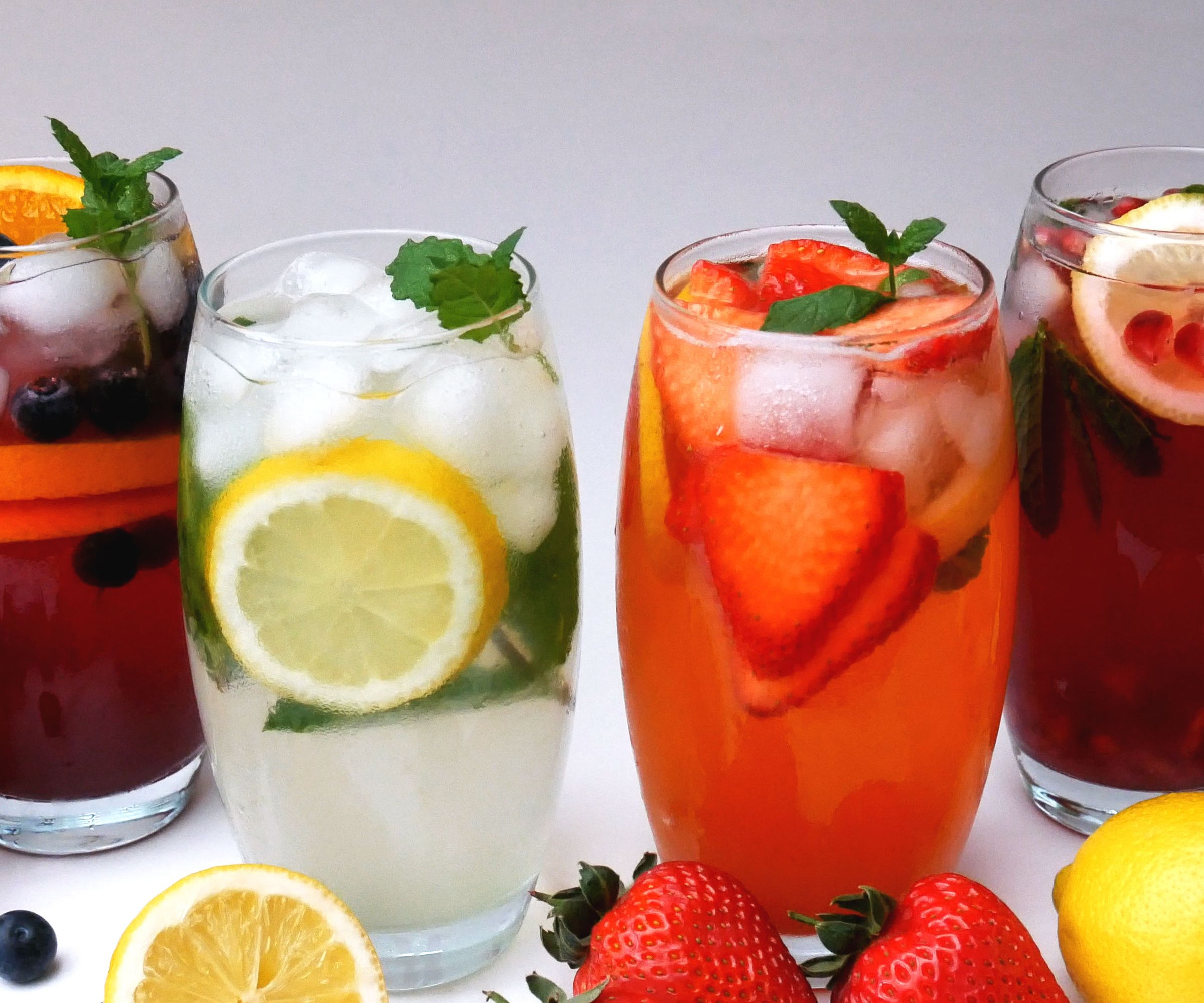 SPARKLING LEMONADE 4 WAYS - CLASSIC - STRAWBERRY (PINK) - BLUEBERRY & ORANGE - POMEGRANATE