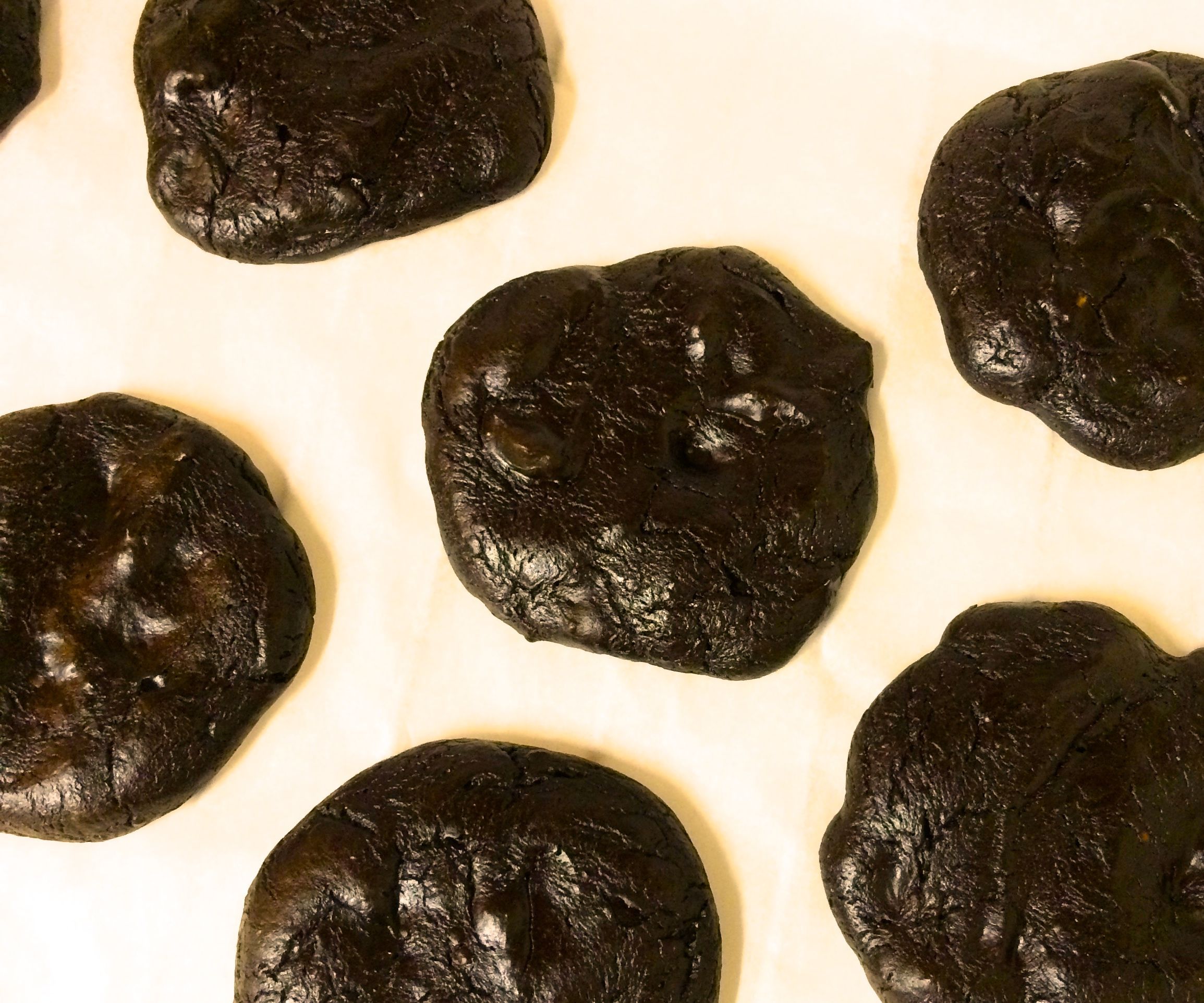 Paleo Brownie Avocado Cookies