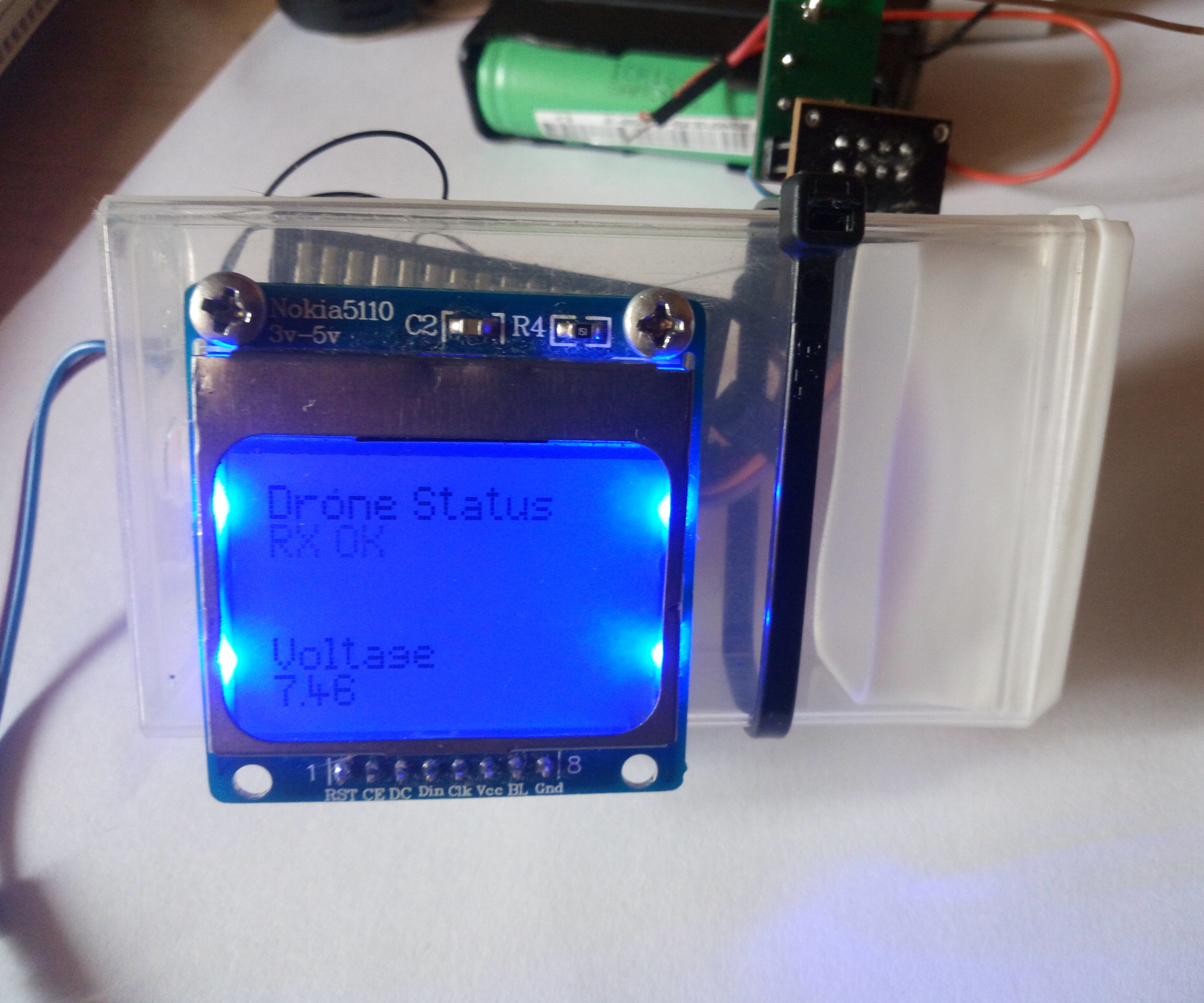 Arduino Wireless NRF24l01 Battery Voltage Monitor 5110 Screen and Low Battery Level Buzzer 