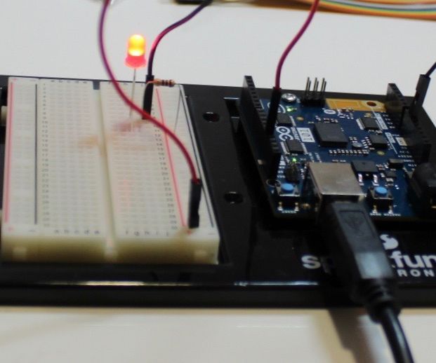 Using the Arduino 101 Essentials: Lesson 1 - Blinking LED