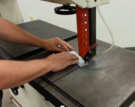 How to Use a Metal Band Saw, Beginner