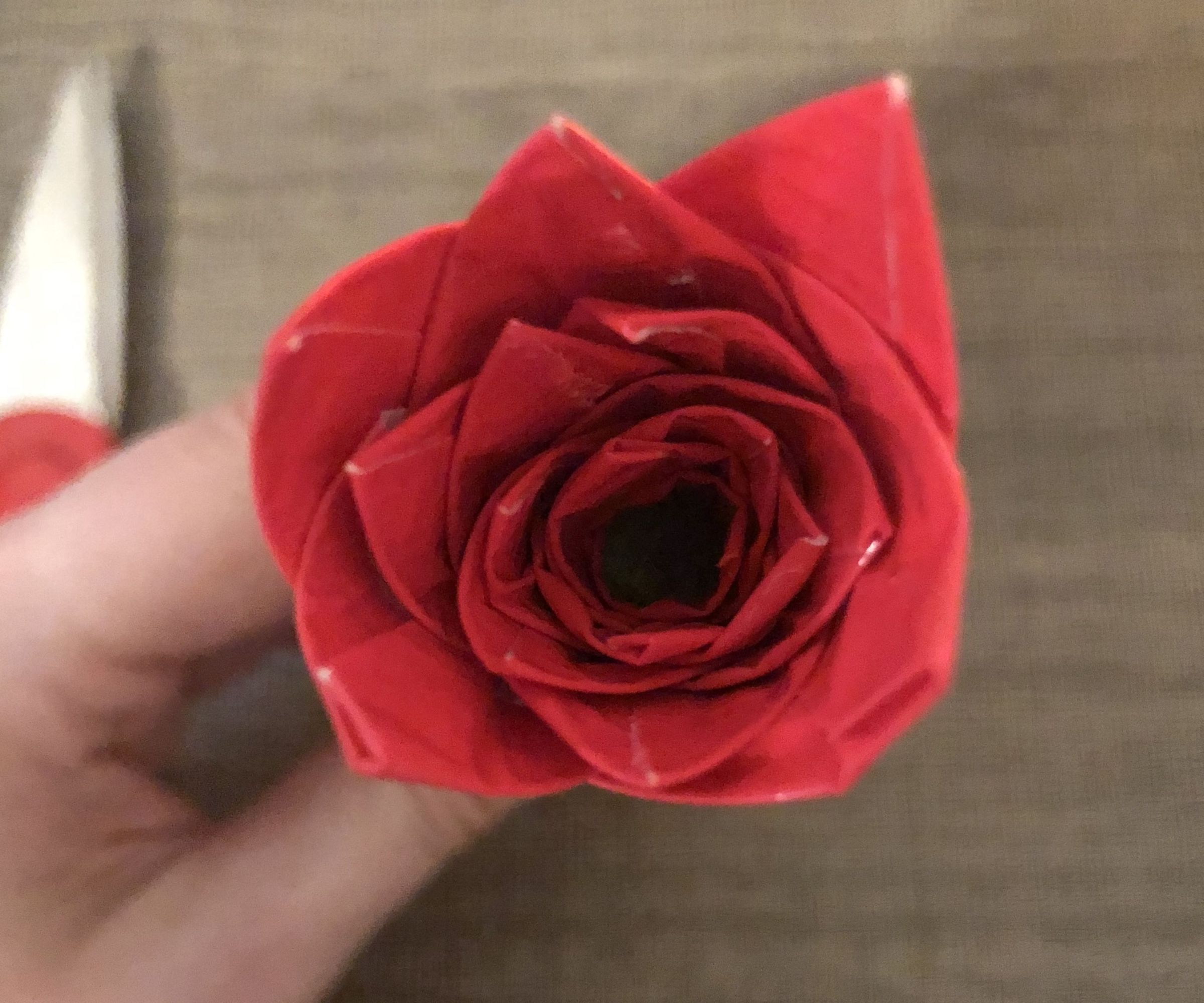 Easy Duct Tape Flower Pen