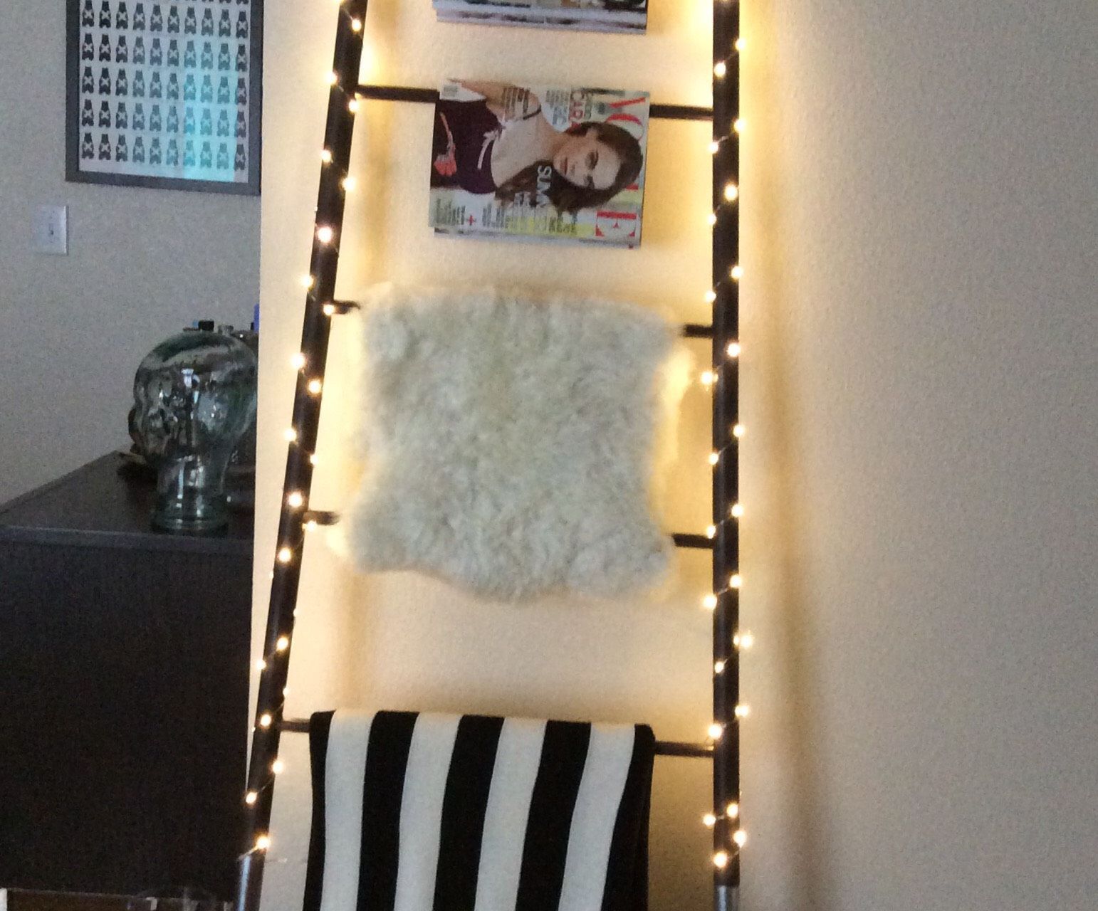 Magazine and Blanket Ladder
