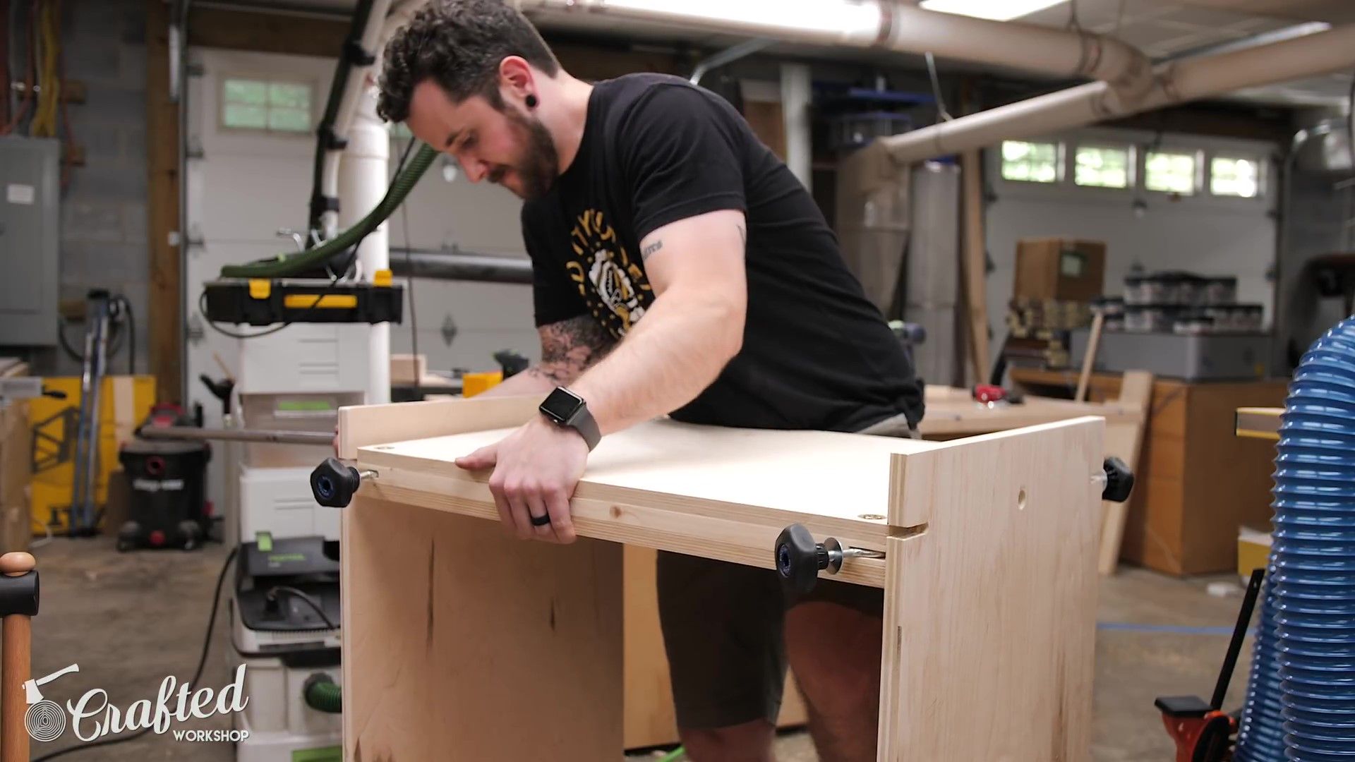 How to Build a DIY Flip Top Tool Stand Workstation // Woodworking Shop