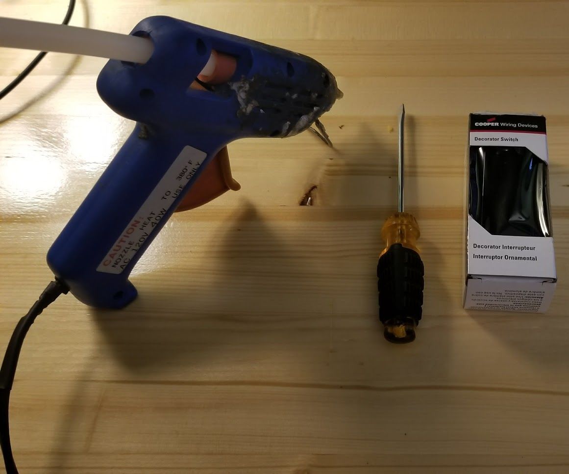 Cooper Decorator Momentary Switch