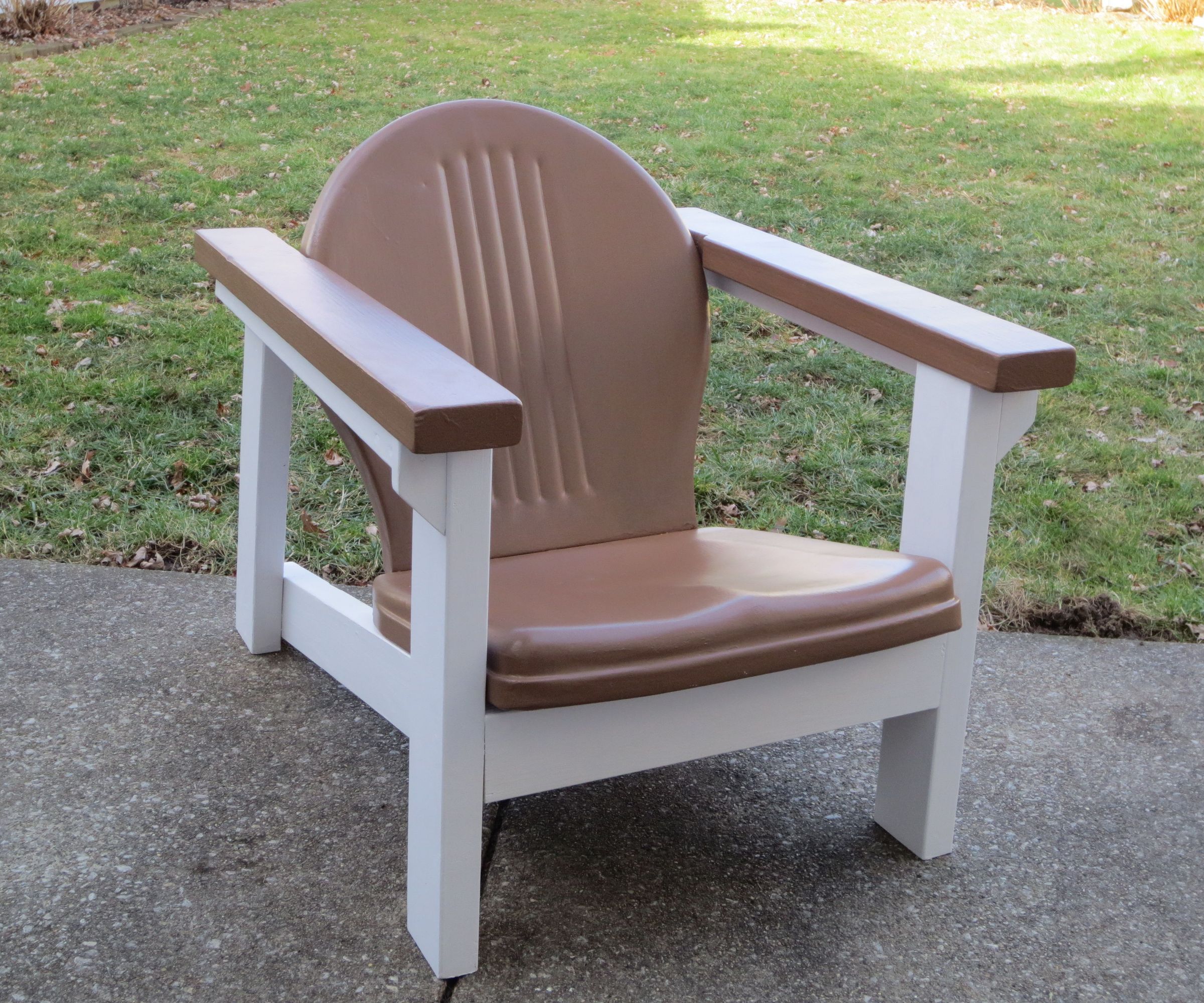 Adirondack Style Deck Chair