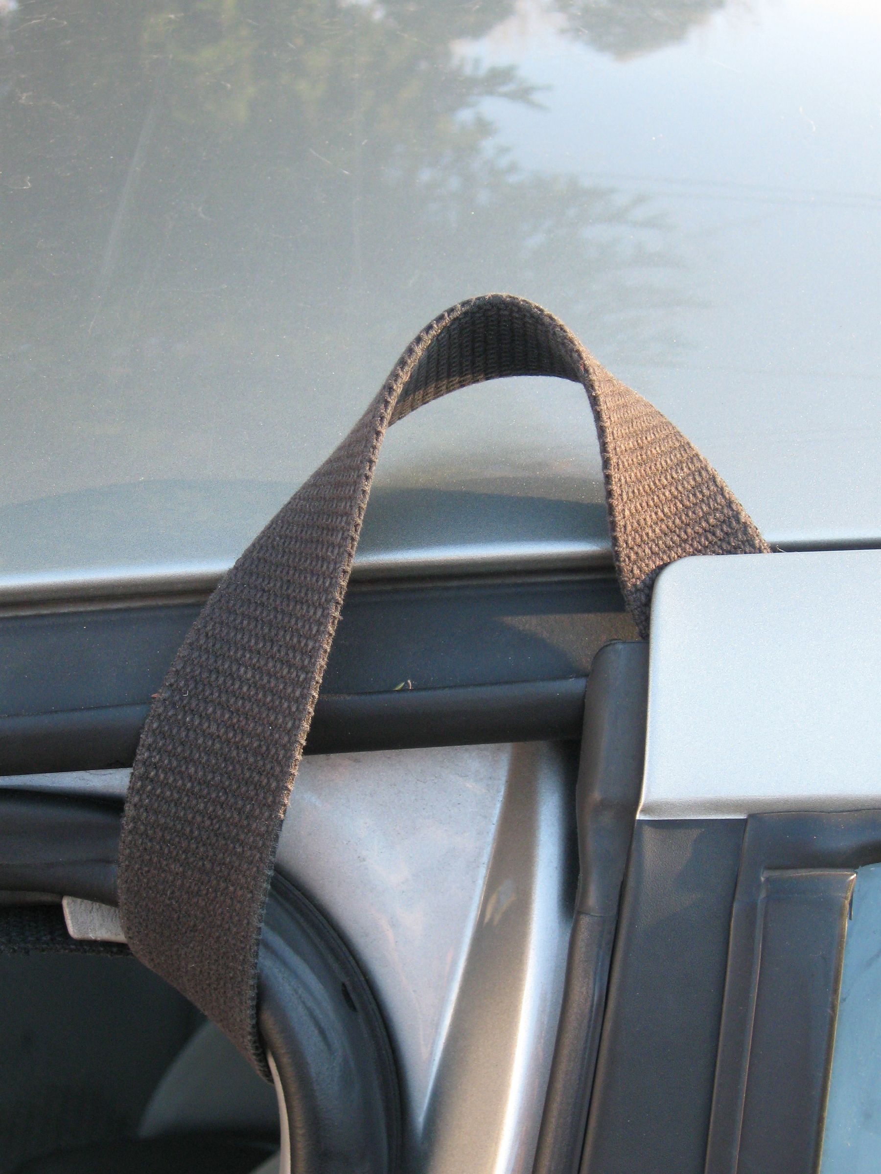 Tie Loads to Car Roofs by Making Temporary Anchors 11 Steps