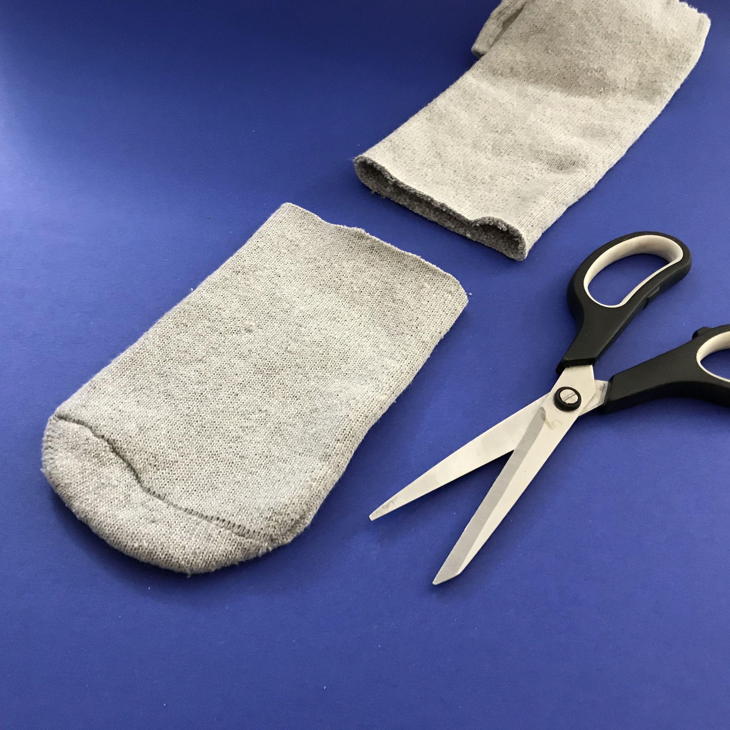 NoSew Hand and Neck Warmers 7 Steps (with Pictures) Instructables