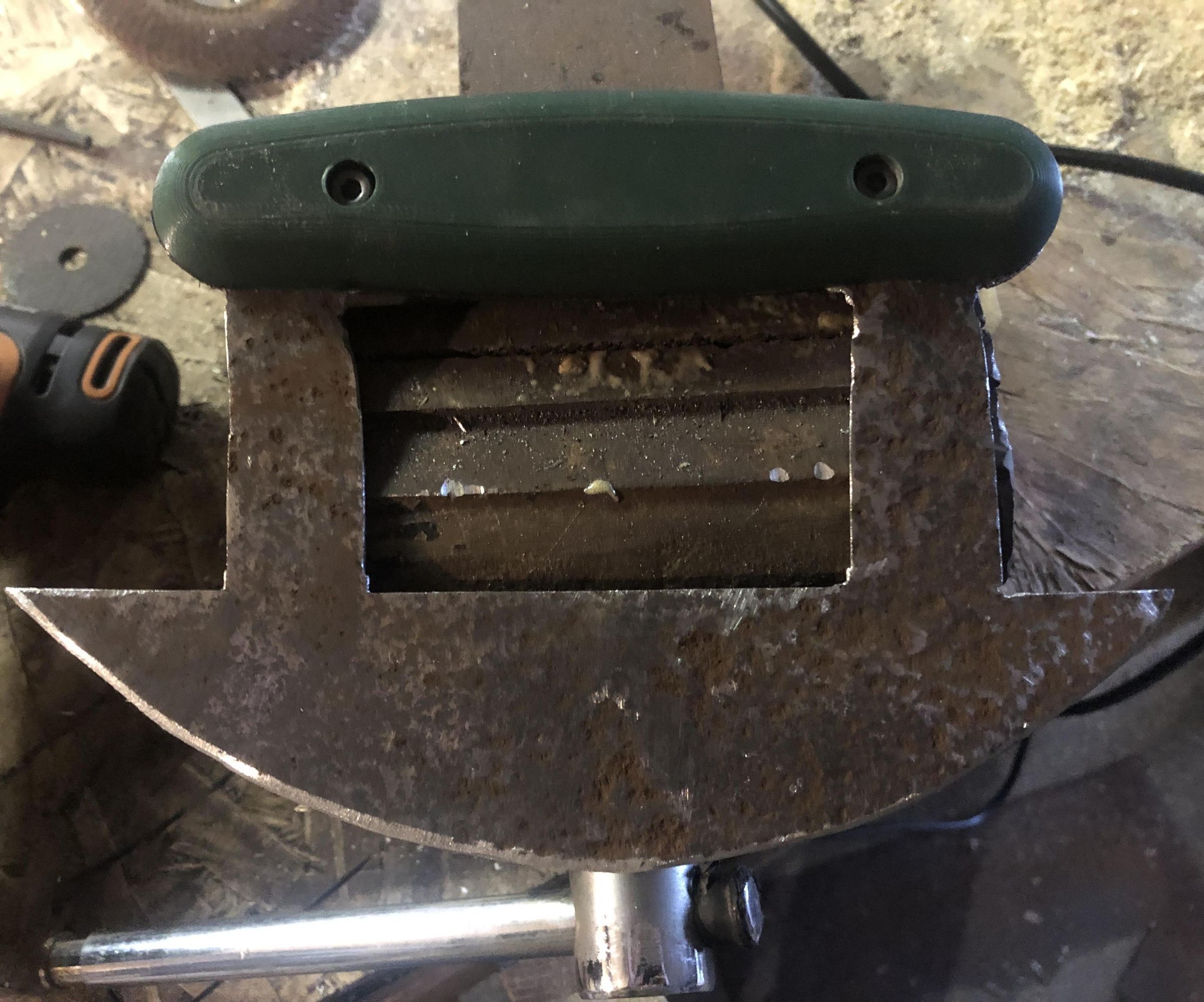 The Eskimo: an Ulu With 3d Printed Handles! (Designed in Fusion 360)